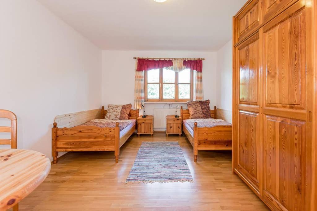 Ferienwohnung Bergmann Burgkirchen an der Alz Exterior foto