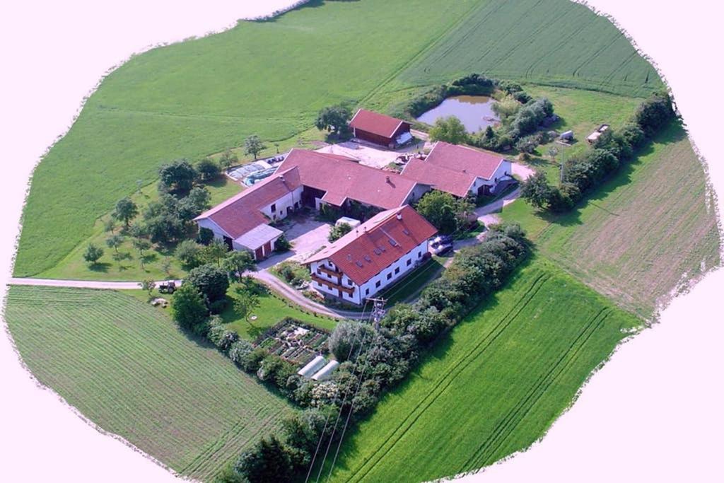 Ferienwohnung Bergmann Burgkirchen an der Alz Exterior foto